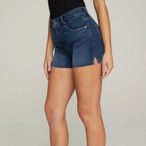 NWT Good American Cut Off Shorts